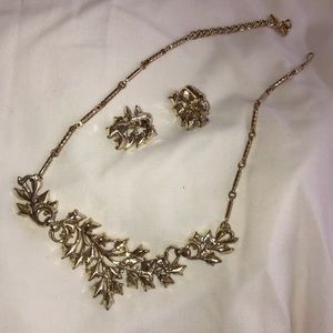 CORO | necklace & earrings - rhinestones